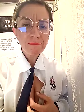 Valentina--1 online show from 02/28/26, 10:59