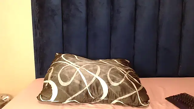 FUNBOOTYXX online show from 12/05/25, 08:06