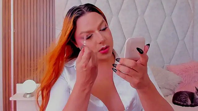 IrinaaVega online show from 12/18/25, 01:48