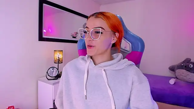 celeste blazze  online show from 02/16/26, 04:27