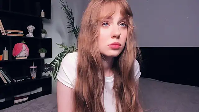 TessaStruble online show from 11/07/25, 08:41