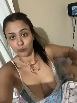 Snapshot of Lindagatha chatting on 05/09/26, 11:41 Lindagatha online show from 05/09/26, 11:41