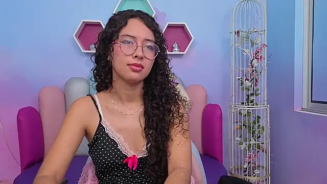 Sasha-Monroe online show from 11/16/25, 03:33