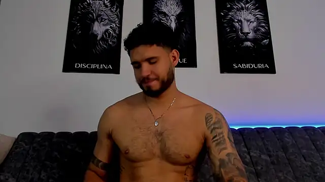 AUSTINN TORRES online show from 07/13/26, 12:21