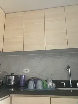 AUSTINN TORRES online show from 04/10/26, 08:05