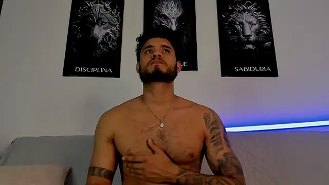 AUSTINN TORRES online show from 07/03/26, 12:39