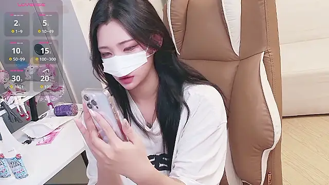 Milk Sola online show from 06/26/26, 10:32