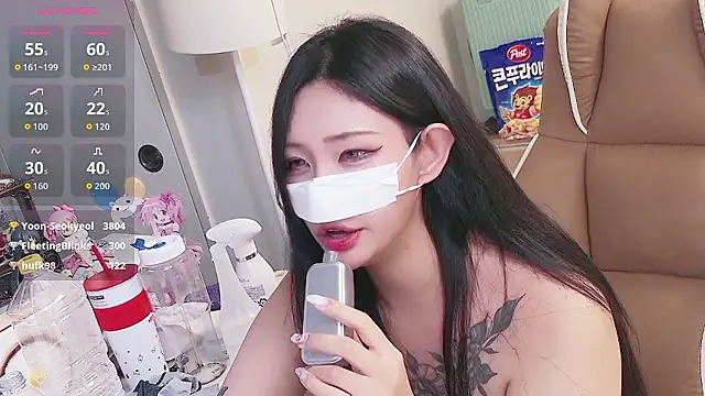 Milk Sola online show from 07/06/26, 03:03