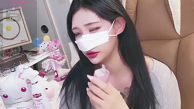 Milk Sola online show from 05/31/26, 12:44