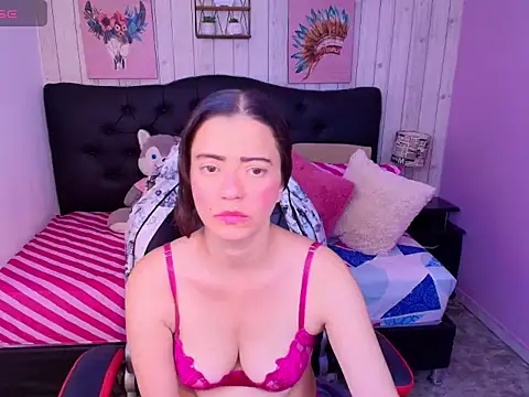 Snapshot of _Rachel_Jones_ chatting on 02/28/26, 10:20 Rachel Jones online show from 02/28/26, 10:20