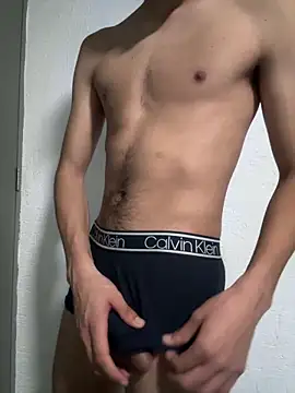 Snapshot of Delicious_Papi chatting on 06/20/26, 12:15 Delicious Papi online show from 06/20/26, 12:15