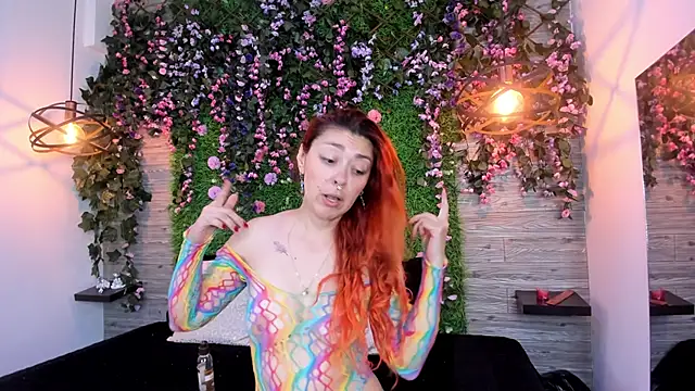 EmilyyRed online show from 11/08/25, 09:07