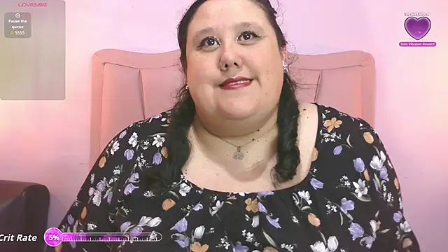 Snapshot of marianabbw30 chatting on 11/13/25, 05:44 marianabbw30 online show from 11/13/25, 05:44
