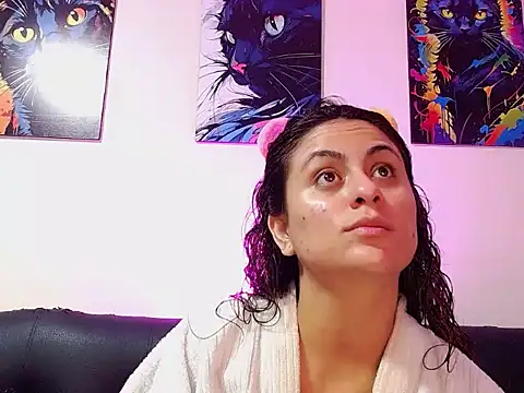 Caroline Jons online show from 11/01/25, 10:53