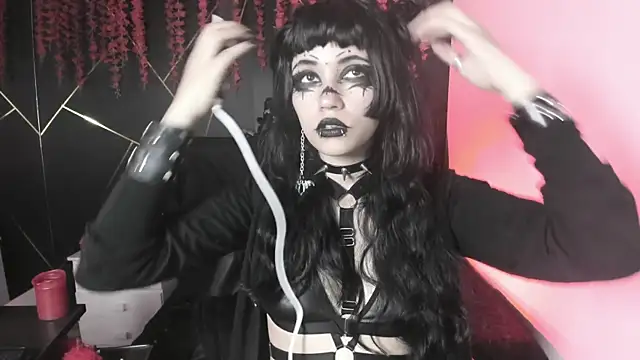 Snapshot of Yueeclipsa chatting on 11/10/25, 04:39 Yueeclipsa online show from 11/10/25, 04:39