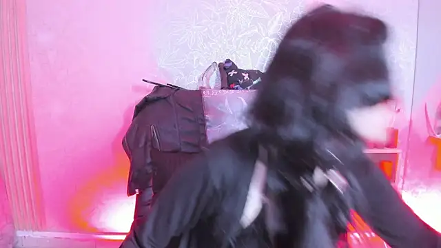 Snapshot of Yueeclipsa chatting on 11/23/25, 03:38 Yueeclipsa online show from 11/23/25, 03:38