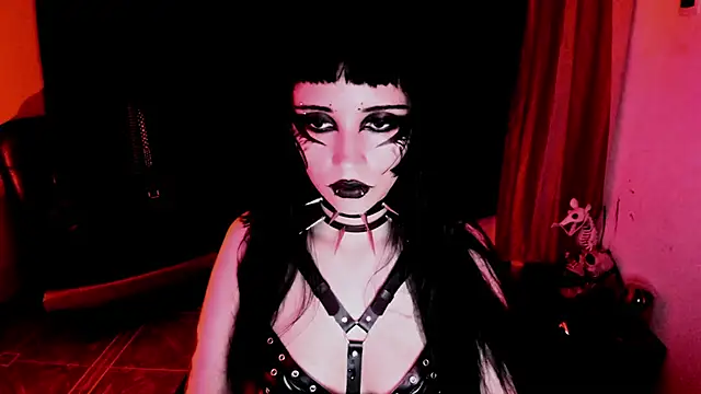 Snapshot of Yueeclipsa chatting on 01/17/26, 04:49 Yueeclipsa online show from 01/17/26, 04:49