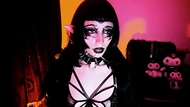 Snapshot of Yueeclipsa chatting on 02/19/26, 04:09 Yueeclipsa online show from 02/19/26, 04:09