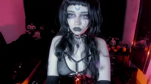 Yueeclipsa online show from 05/05/26, 04:37