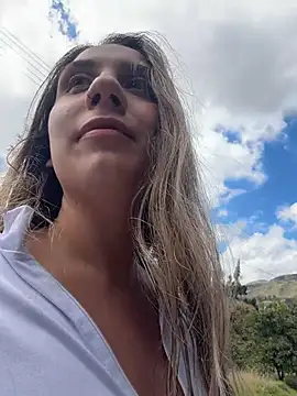 sarah honey   online show from 01/07/26, 03:06