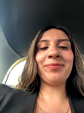 sarah honey   online show from 11/06/25, 01:37