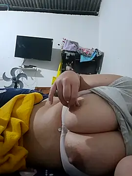 Snapshot of SaraCute_1 chatting on 12/01/25, 03:13 SaraCute 1 online show from 12/01/25, 03:13