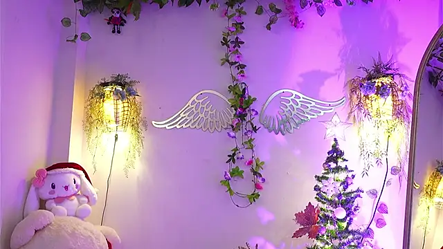 ISA NIXON online show from 12/16/25, 08:57