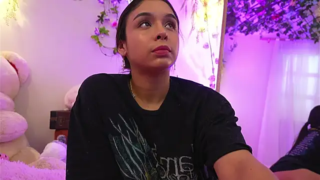 ISA NIXON online show from 11/27/25, 08:31