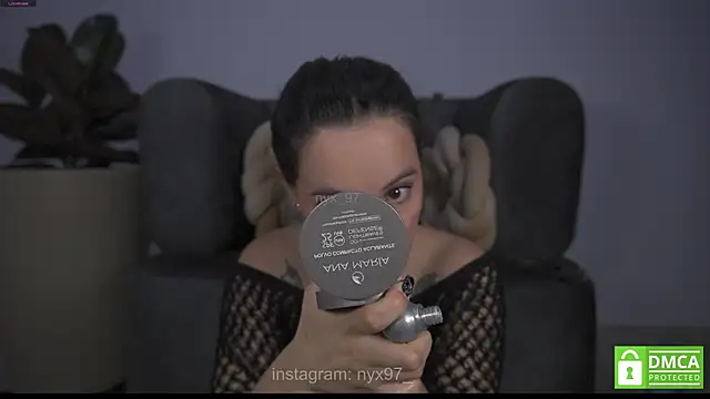 nyx 97 online show from 10/31/25, 03:03