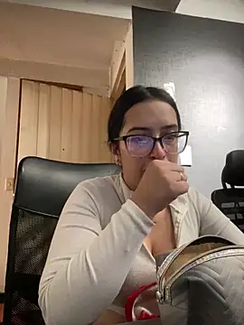 Kloe Novoa online show from 02/14/26, 01:33