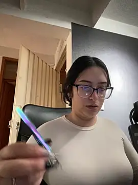 Kloe Novoa online show from 02/11/26, 01:33