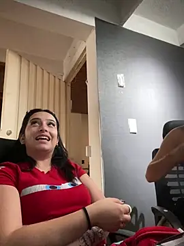 Kloe Novoa online show from 02/04/26, 01:17