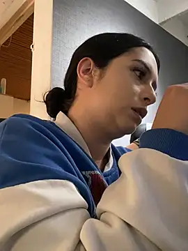 Kloe Novoa online show from 01/19/26, 01:37