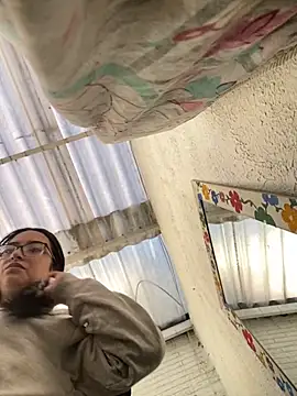 Snapshot of Kloe_Novoa chatting on 11/07/25, 01:26 Kloe Novoa online show from 11/07/25, 01:26