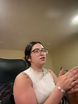 Kloe Novoa online show from 02/25/26, 12:38