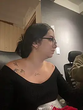 Kloe Novoa online show from 02/02/26, 01:32