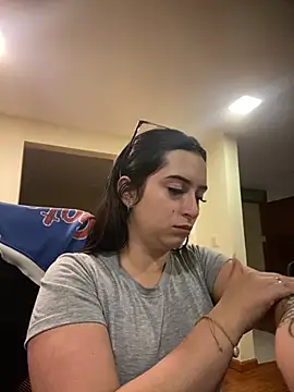 Kloe Novoa online show from 03/05/26, 12:13