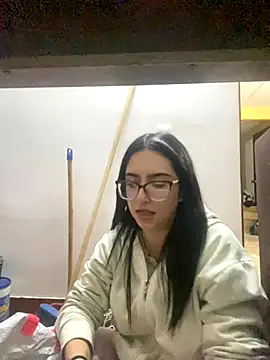 Kloe Novoa online show from 11/27/25, 01:50