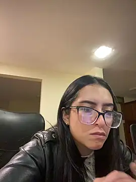 Kloe Novoa online show from 04/09/26, 11:05