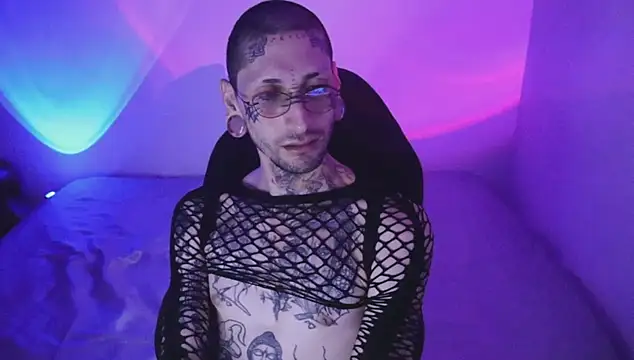 Snapshot of TokyoHatsumoto chatting on 11/14/25, 10:35 TokyoHatsumoto online show from 11/14/25, 10:35