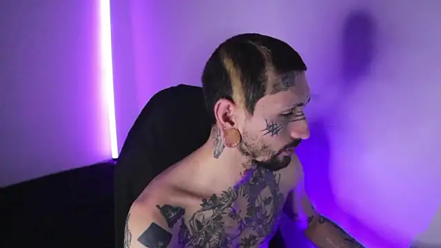 TokyoHatsumoto online show from 03/05/26, 12:51