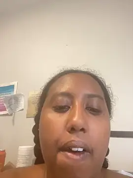 Ltbustybunny7 online show from 10/31/25, 09:32