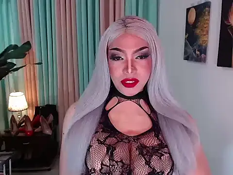  Danica Malibog  online show from 12/21/25, 02:24