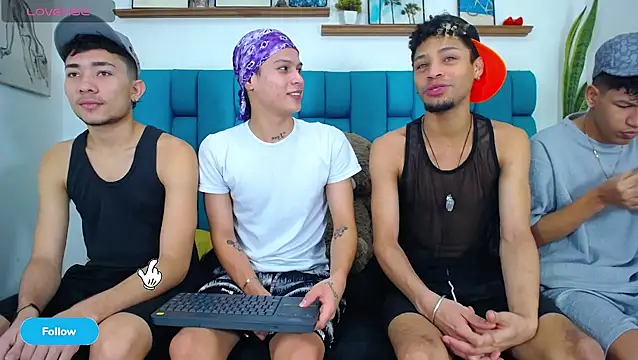 Hot Boys Latinos X online show from 04/14/26, 05:18