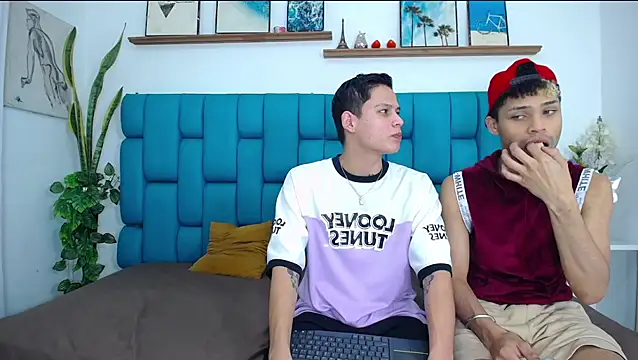 Hot Boys Latinos X online show from 02/26/26, 11:05