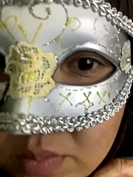 Snapshot of crazzyanne chatting on 11/29/25, 04:01 crazzyanne online show from 11/29/25, 04:01