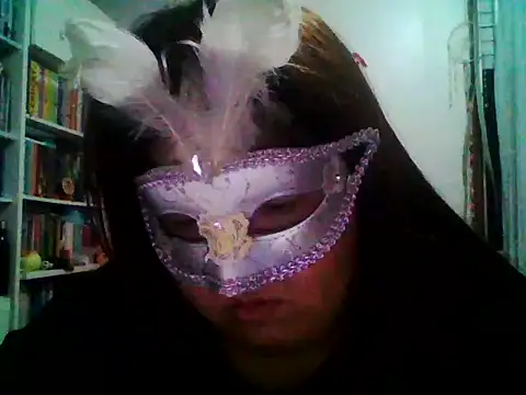 Snapshot of crazzyanne chatting on 12/04/25, 04:11 crazzyanne online show from 12/04/25, 04:11