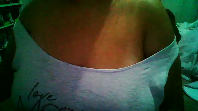 Snapshot of crazzyanne chatting on 02/23/26, 12:01 crazzyanne online show from 02/23/26, 12:01