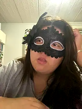 Snapshot of crazzyanne chatting on 12/16/25, 04:06 crazzyanne online show from 12/16/25, 04:06