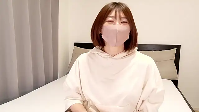 Snapshot of riori2234 chatting on 11/13/25, 04:38 riori2234 online show from 11/13/25, 04:38